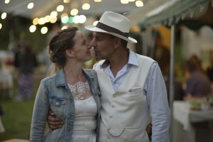 Claire et Patrice robe_de_mariée_costume_sur_mesure_grenoble