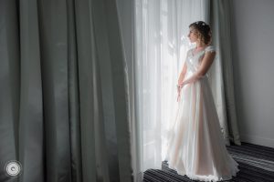 Robe de mariée Nude robe-de-mariée-nude-rose-pale-fluide-grenoble