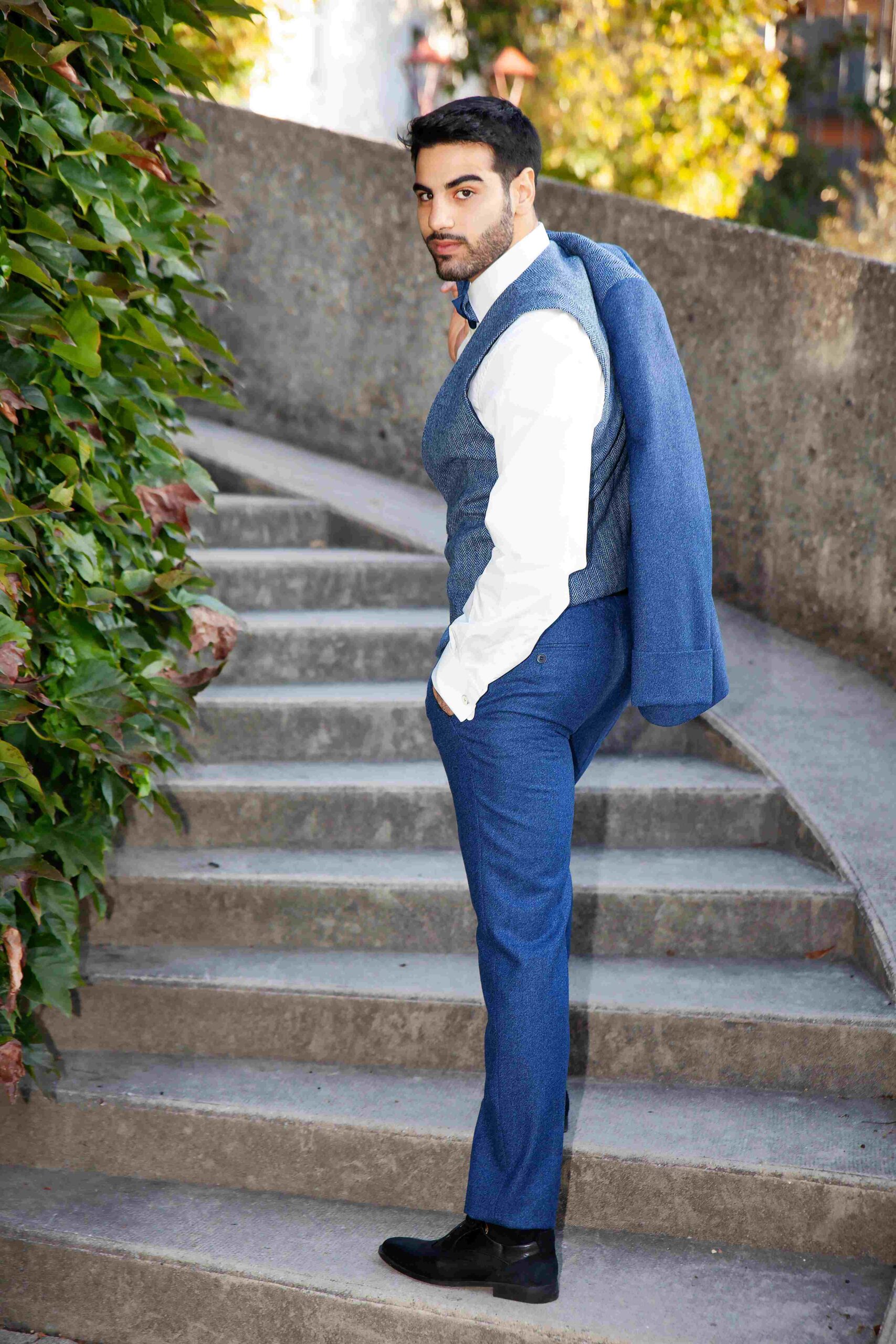 Costume Digne costume de mariage Grenoble couleur bleu en tweed anglais