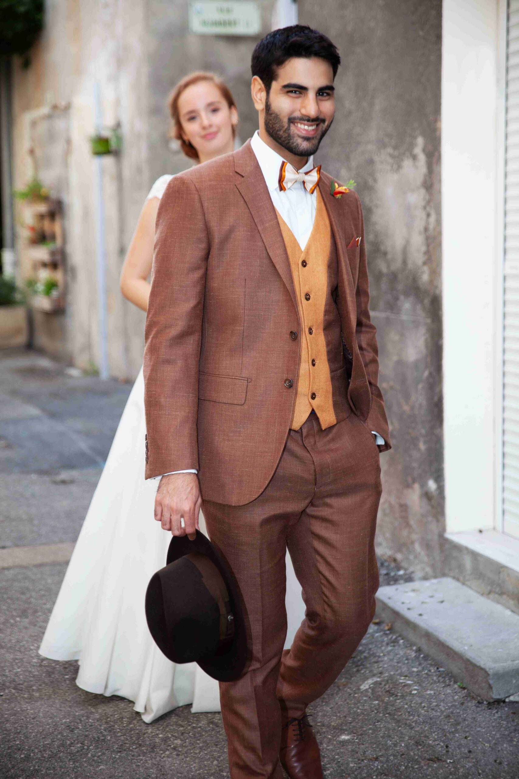 Costume Gourmand costume de mariage grenoble couleur marron en laine lin et soie